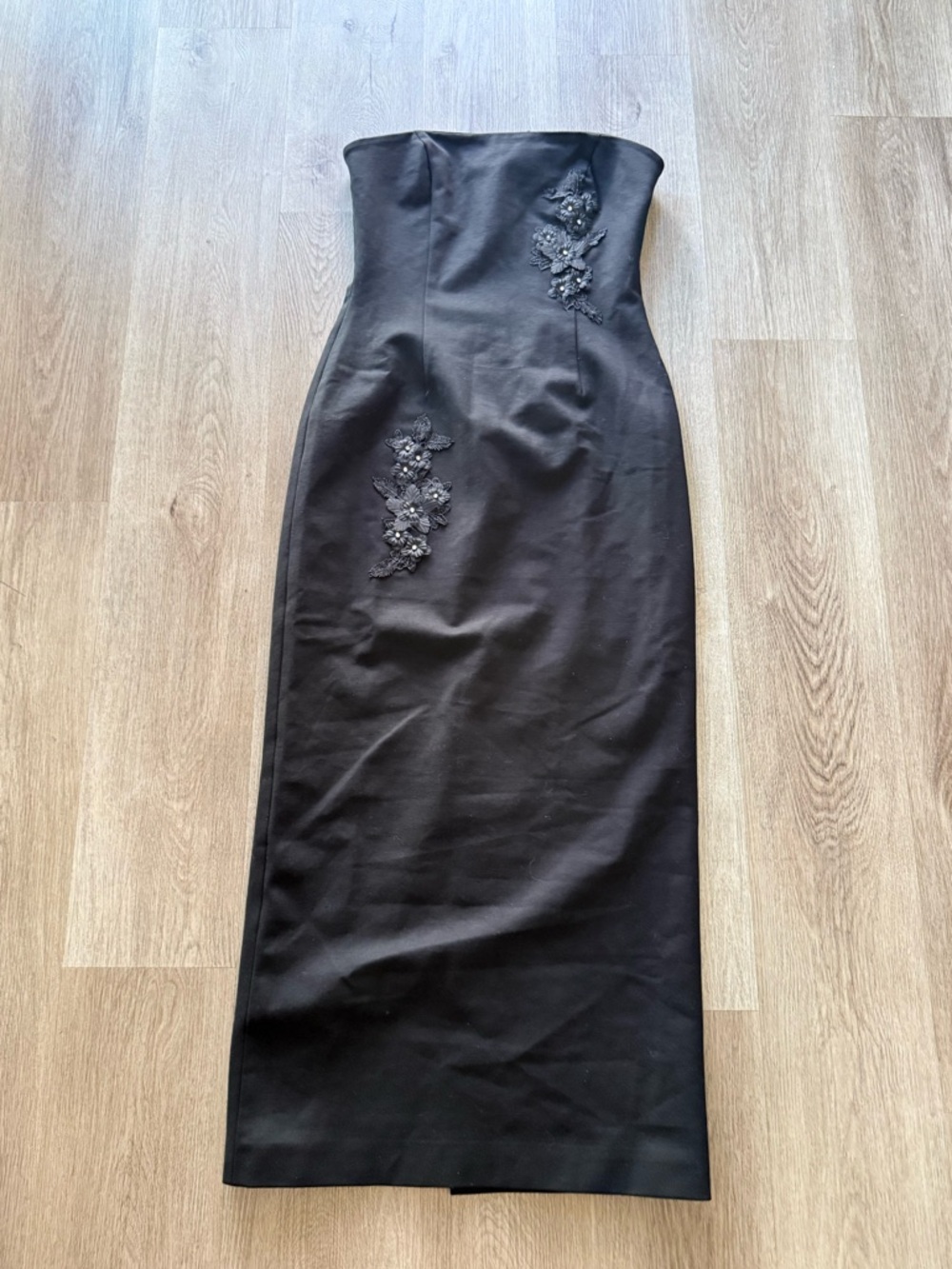elliatt evee black 3d floral applique strapless fitted maxi dress LBD Large NEW - Picture 7 of 12